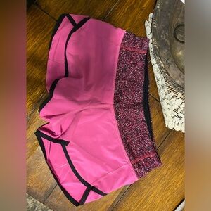 Pink lululemon shorts Size 2 Raspberry glow light black